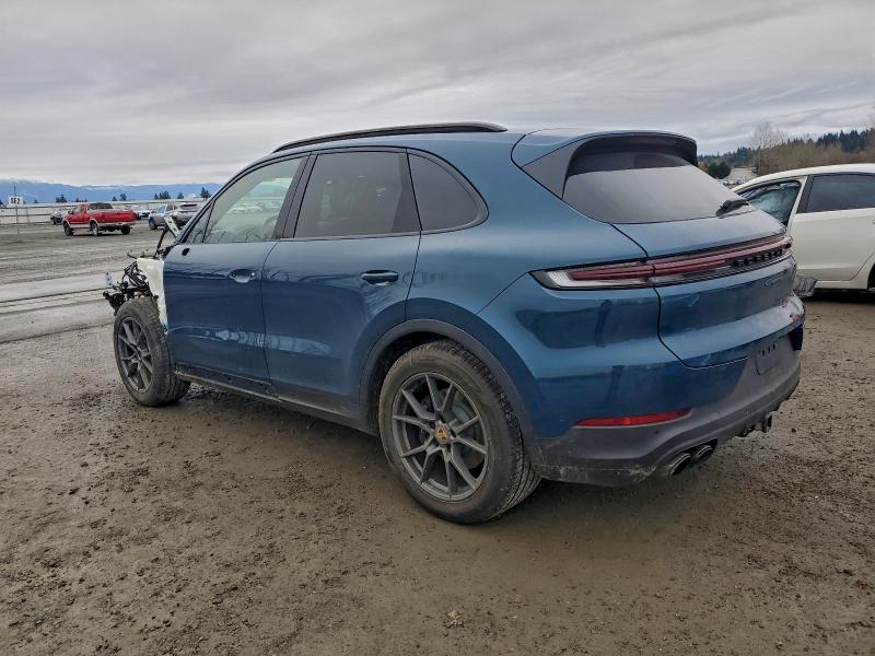 2024 PORSCHE CAYENNE #3305640766