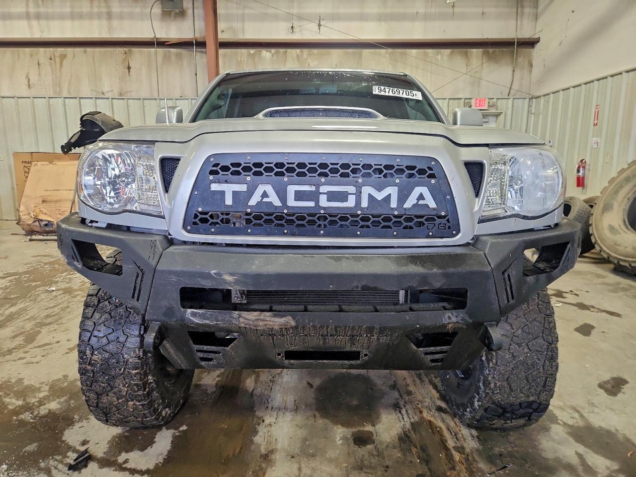 TOYOTA TACOMA DOUBLE CAB