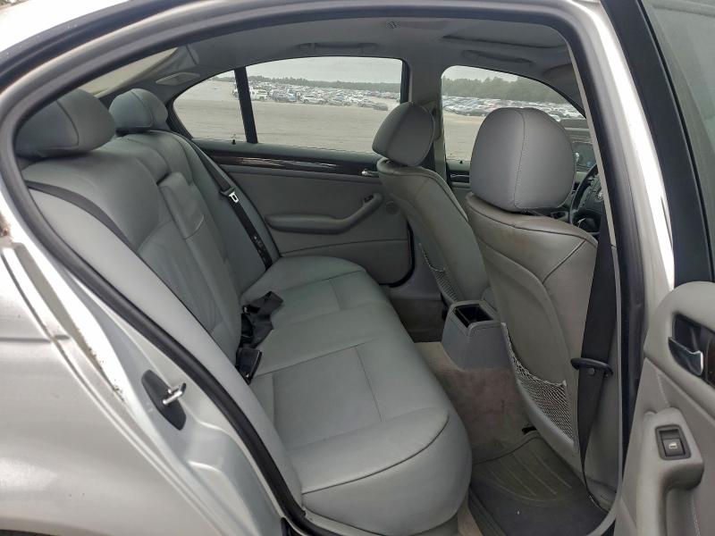 1999 BMW 323 I #3302672001