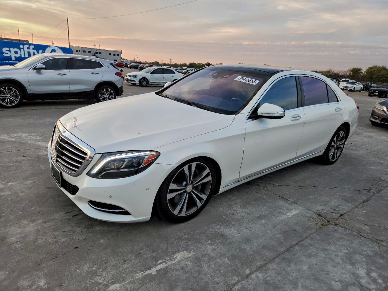 MERCEDES-BENZ S-CLASS 550