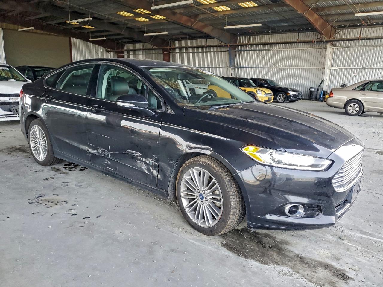 FORD FUSION SE HYBRID