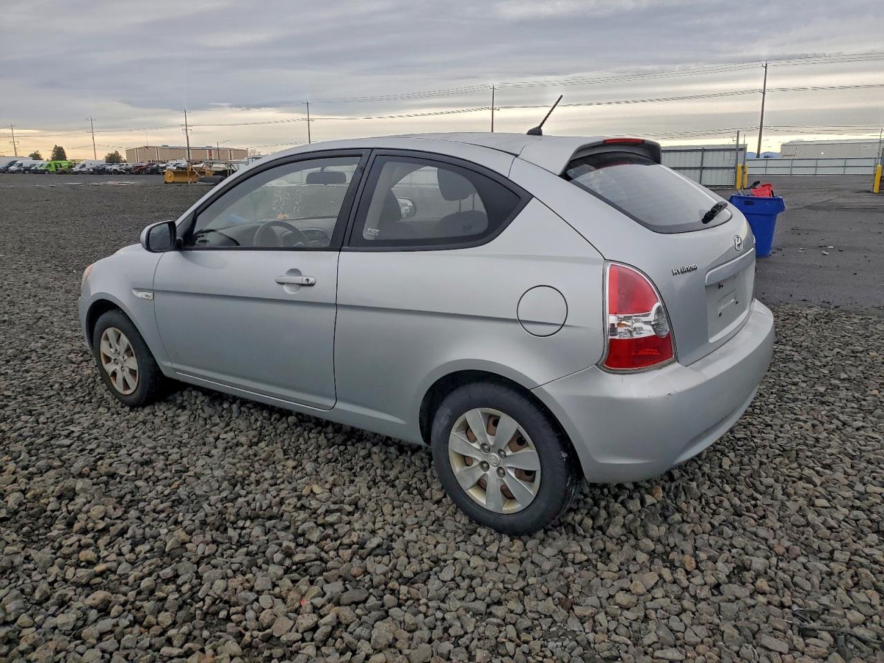 HYUNDAI ACCENT BLUE