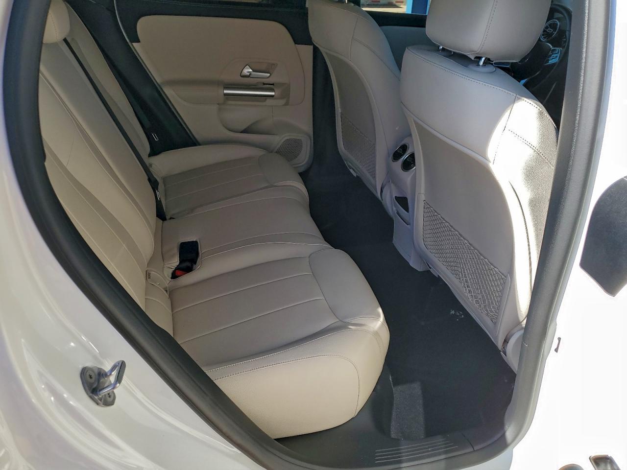 MERCEDES-BENZ GLA-CLASS 250 4MATIC