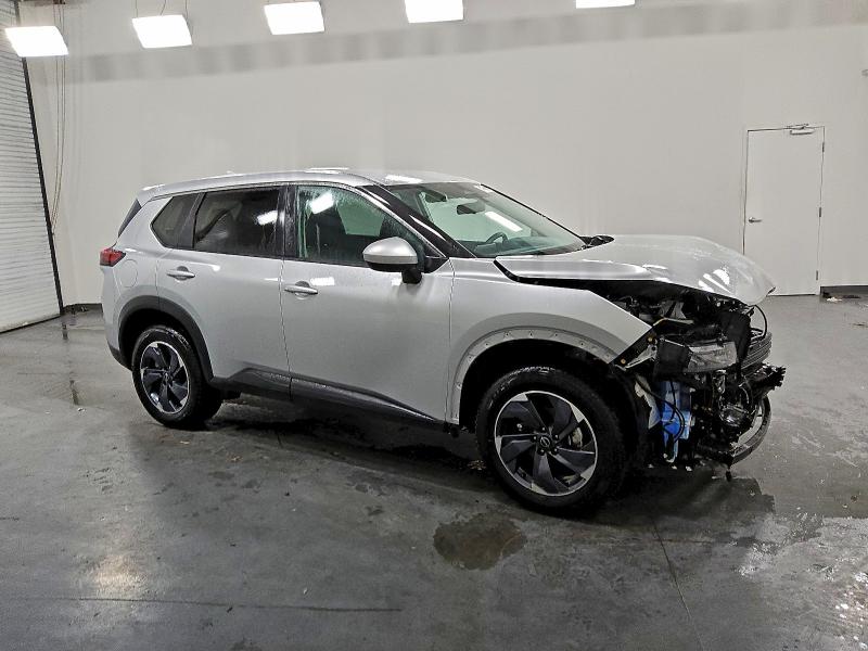 2024 NISSAN ROGUE SV #3304637966