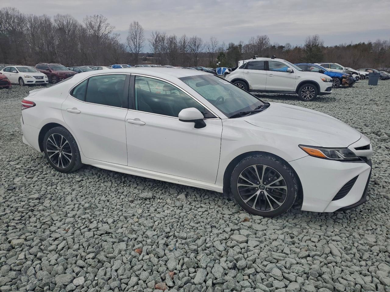 Lot #3316143216 2020 TOYOTA CAMRY SE