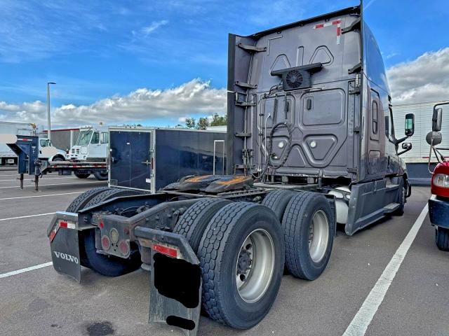 2019 FREIGHTLINER CASCADIA 126 #3304523470