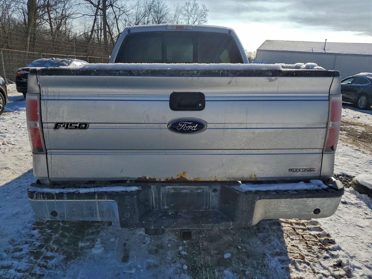 FORD F-150 SUPER CAB