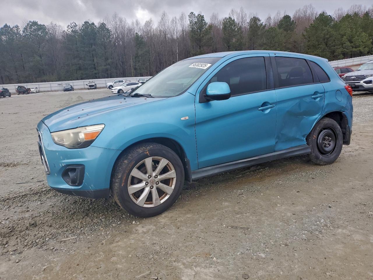 MITSUBISHI OUTLANDER ES