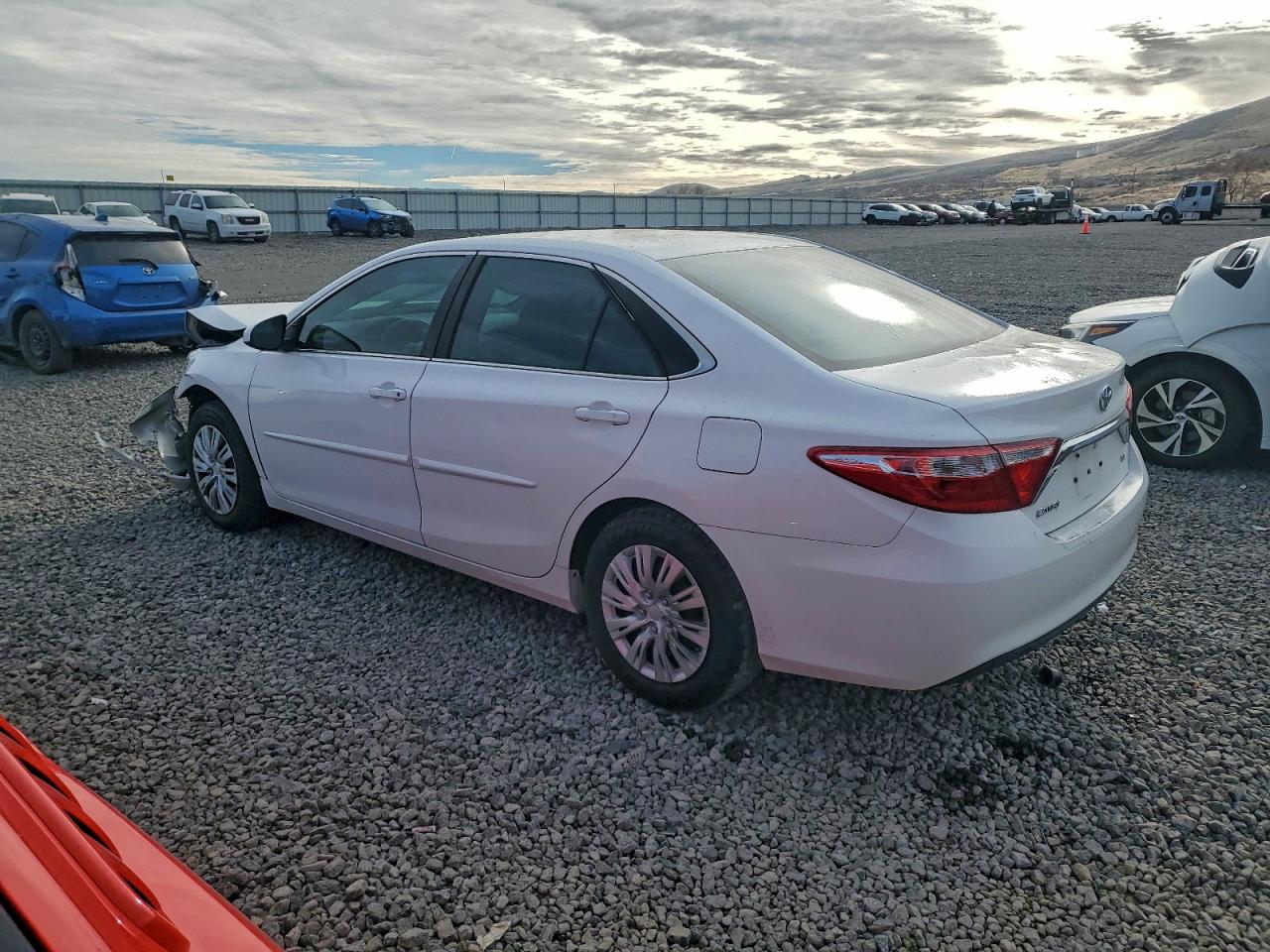 TOYOTA CAMRY LE