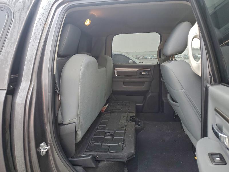 2015 RAM 1500 SLT #3316804422