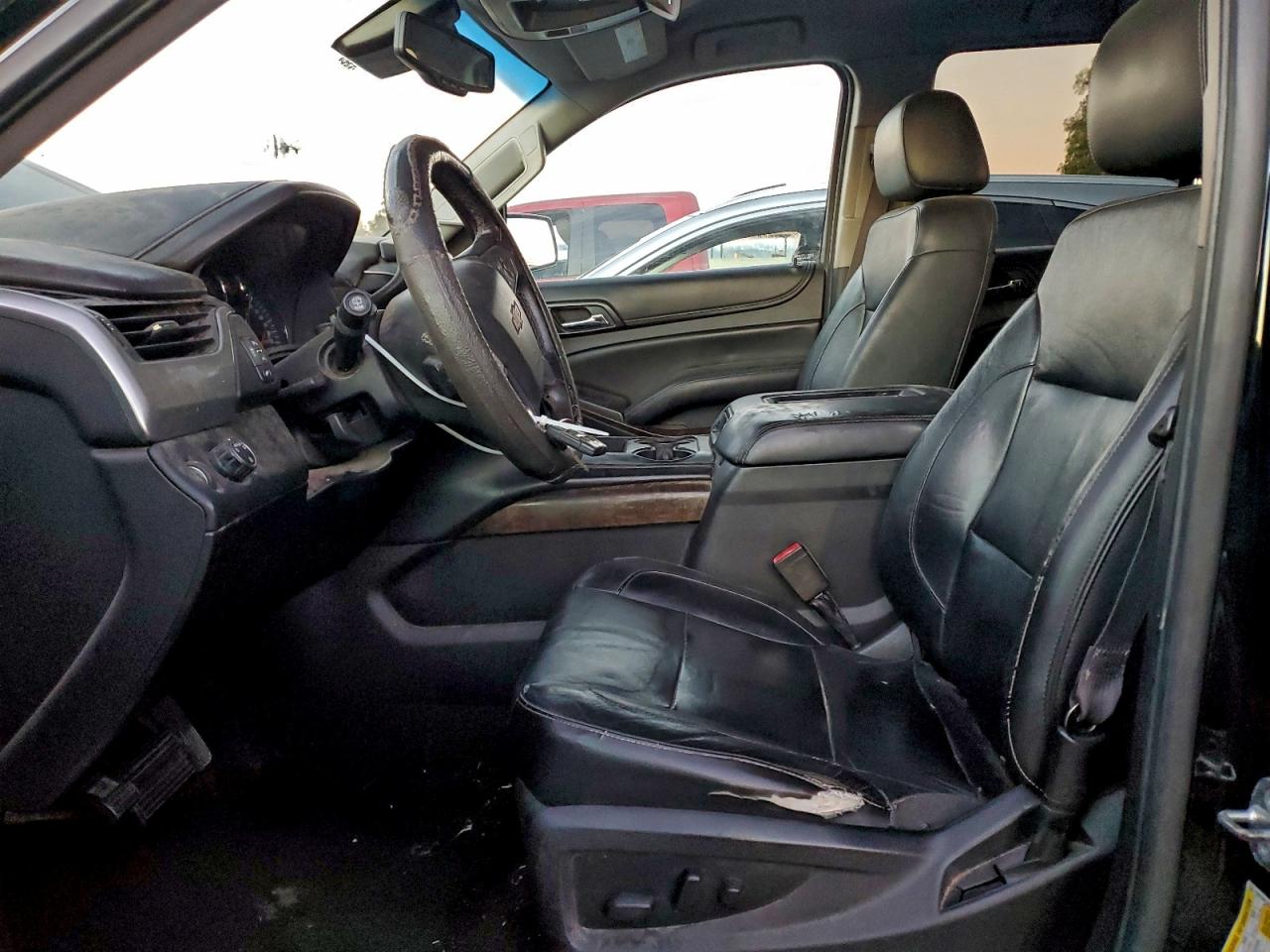 CHEVROLET TAHOE C1500 LT