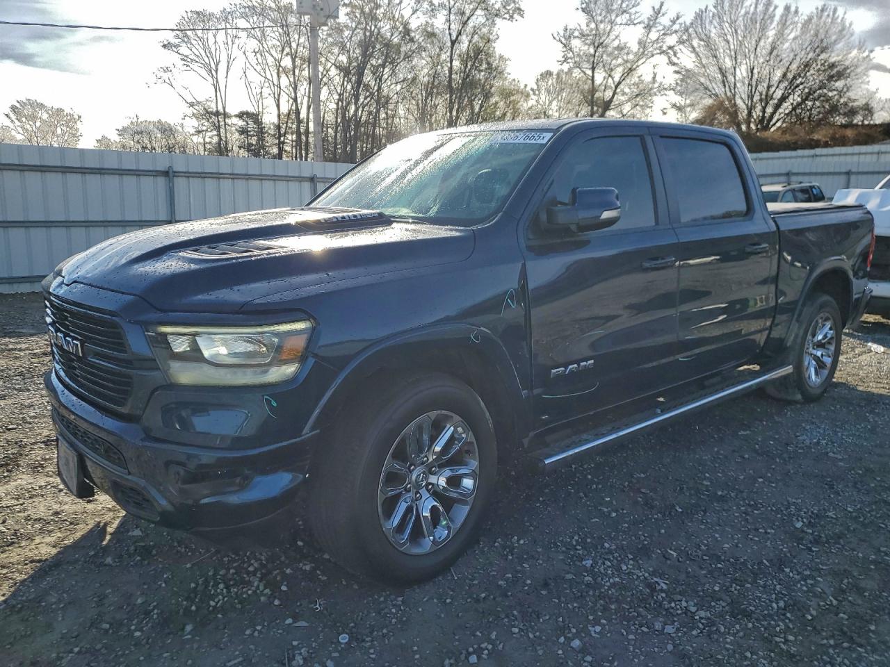 RAM 1500 LARAMIE
