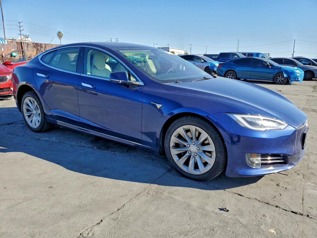 TESLA MODEL S