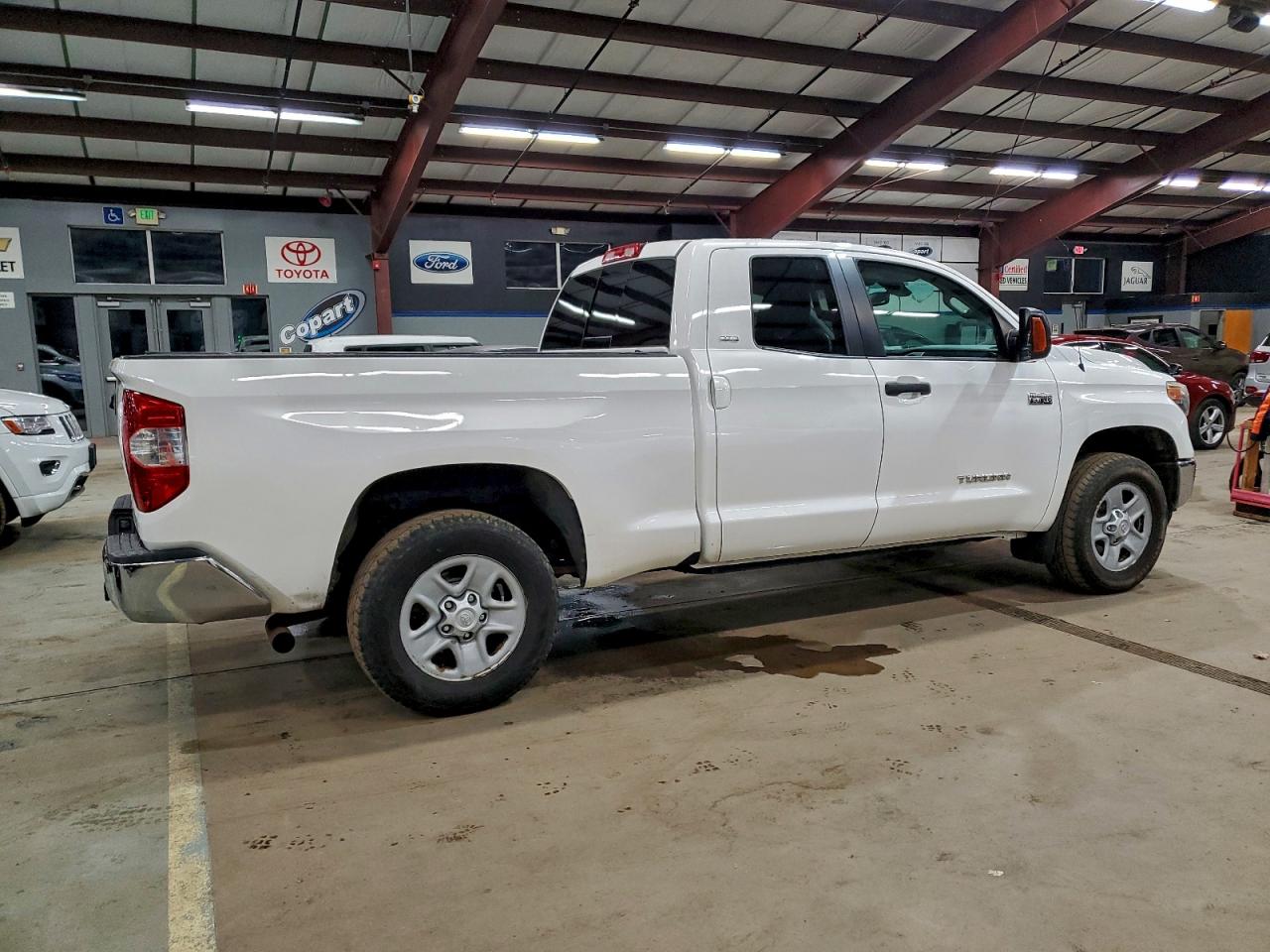 TOYOTA TUNDRA DOUBLE CAB SR
