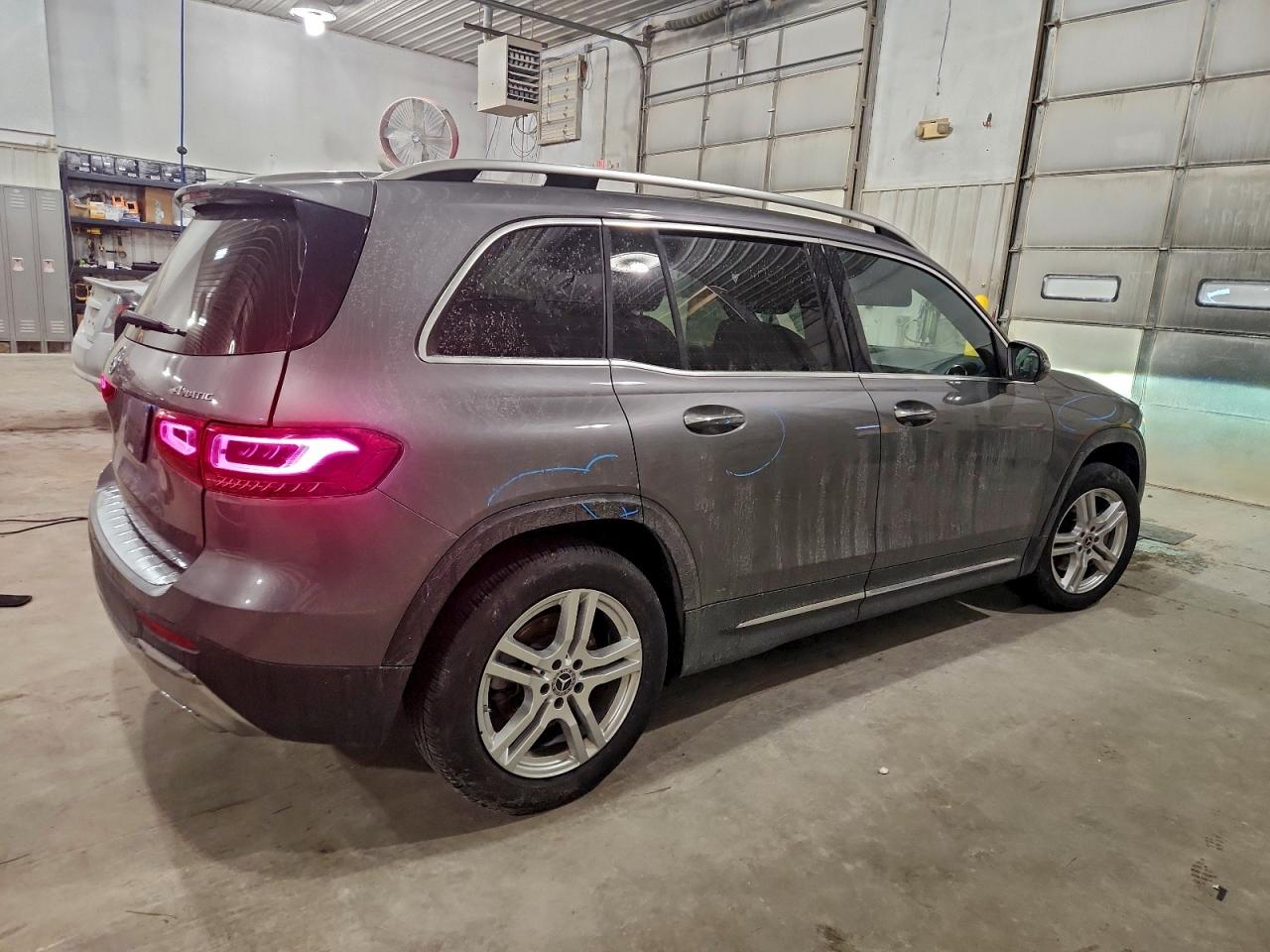 MERCEDES-BENZ GLB-CLASS 250 4MATIC