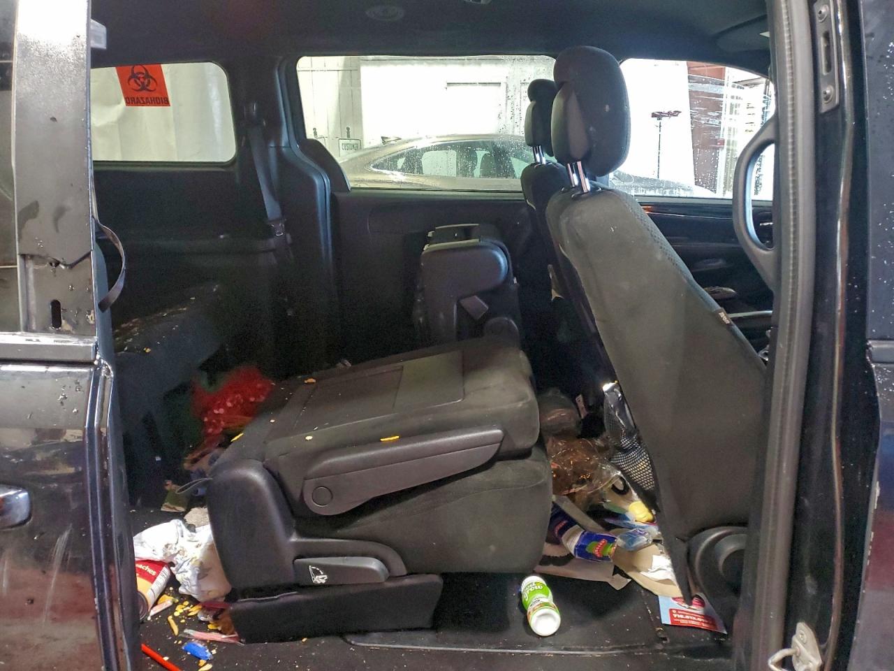 Lot #3309312015 2016 DODGE GRAND CARA