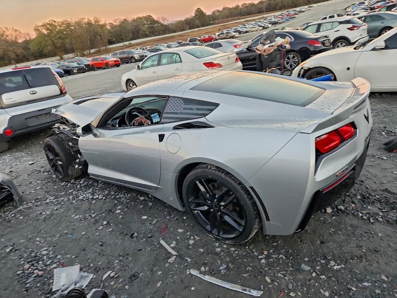 CHEVROLET CORVETTE STINGRAY Z51 2LT