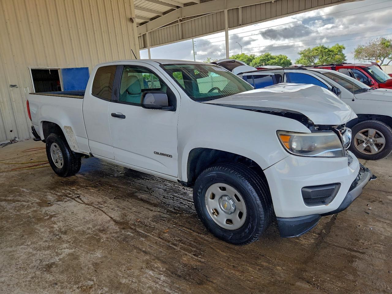 CHEVROLET COLORADO