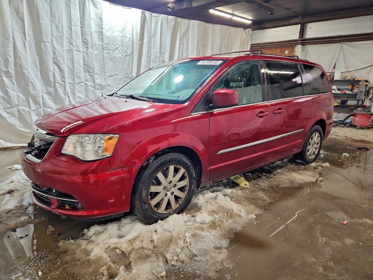 CHRYSLER TOWN & COUNTRY TOURING