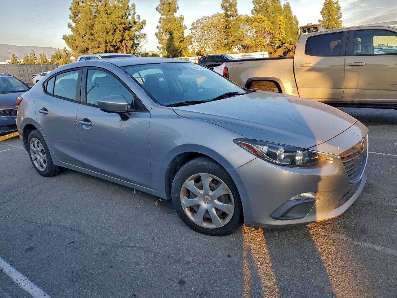 MAZDA 3 SPORT