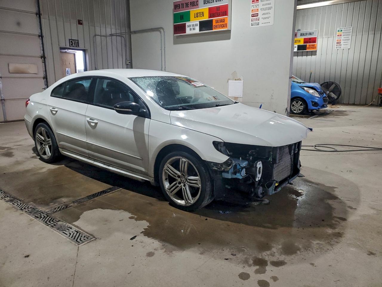 VOLKSWAGEN CC SPORT