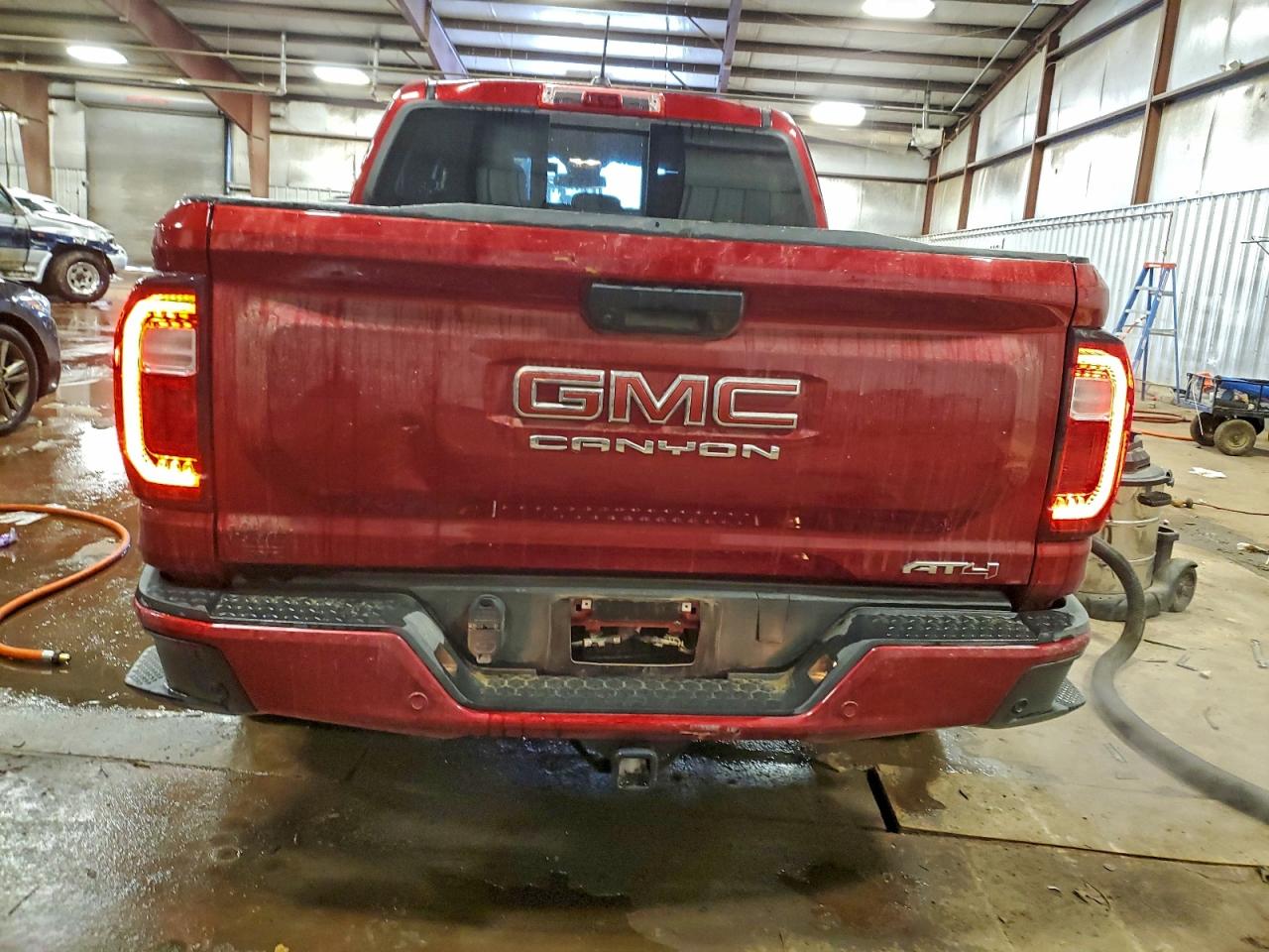 GMC CANYON AT4