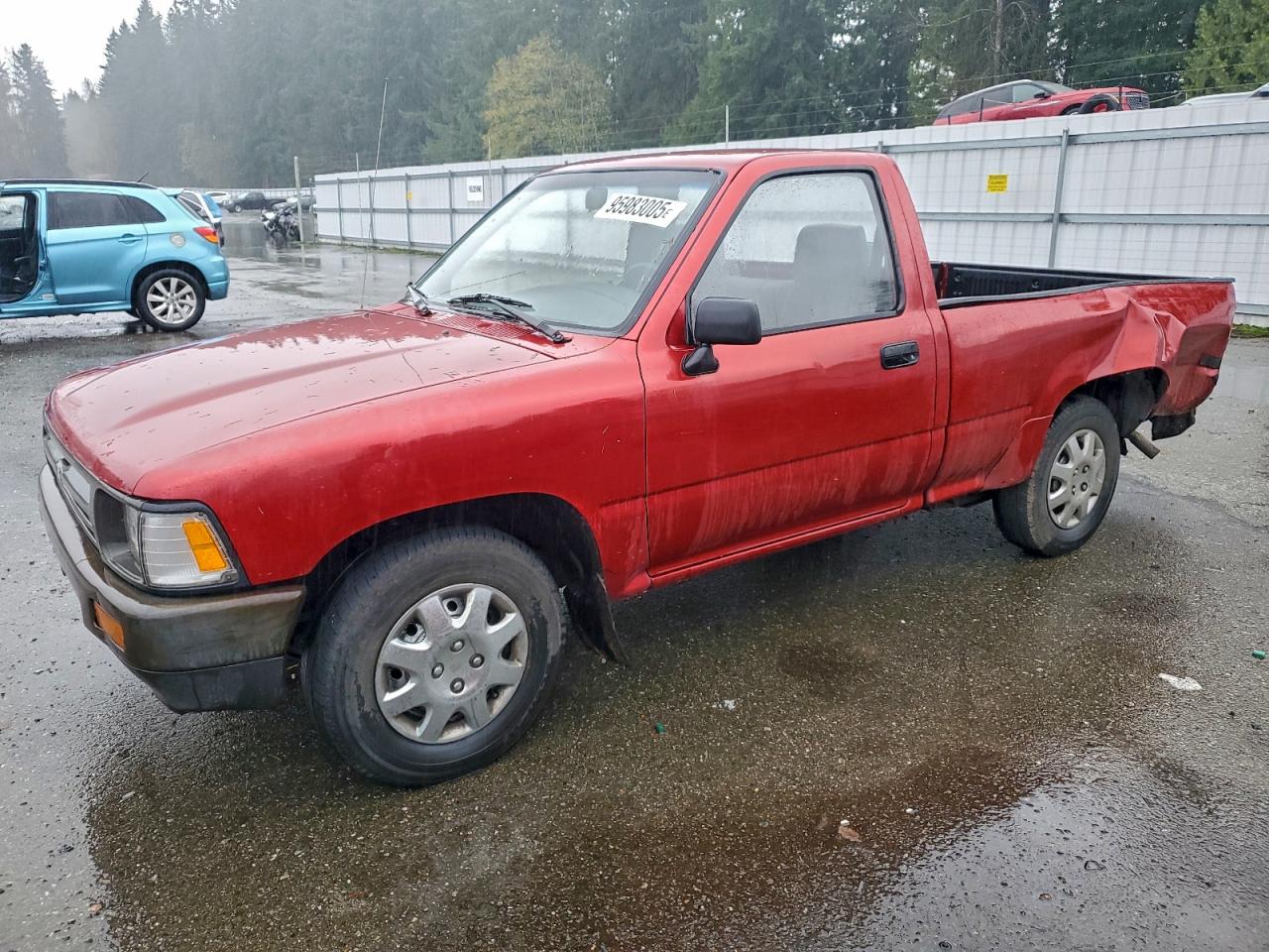 Lot #3310664759 1992 TOYOTA PICKUP 1/2