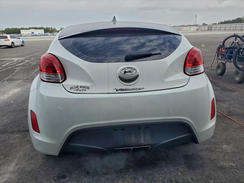 2013 HYUNDAI VELOSTER #3301983413