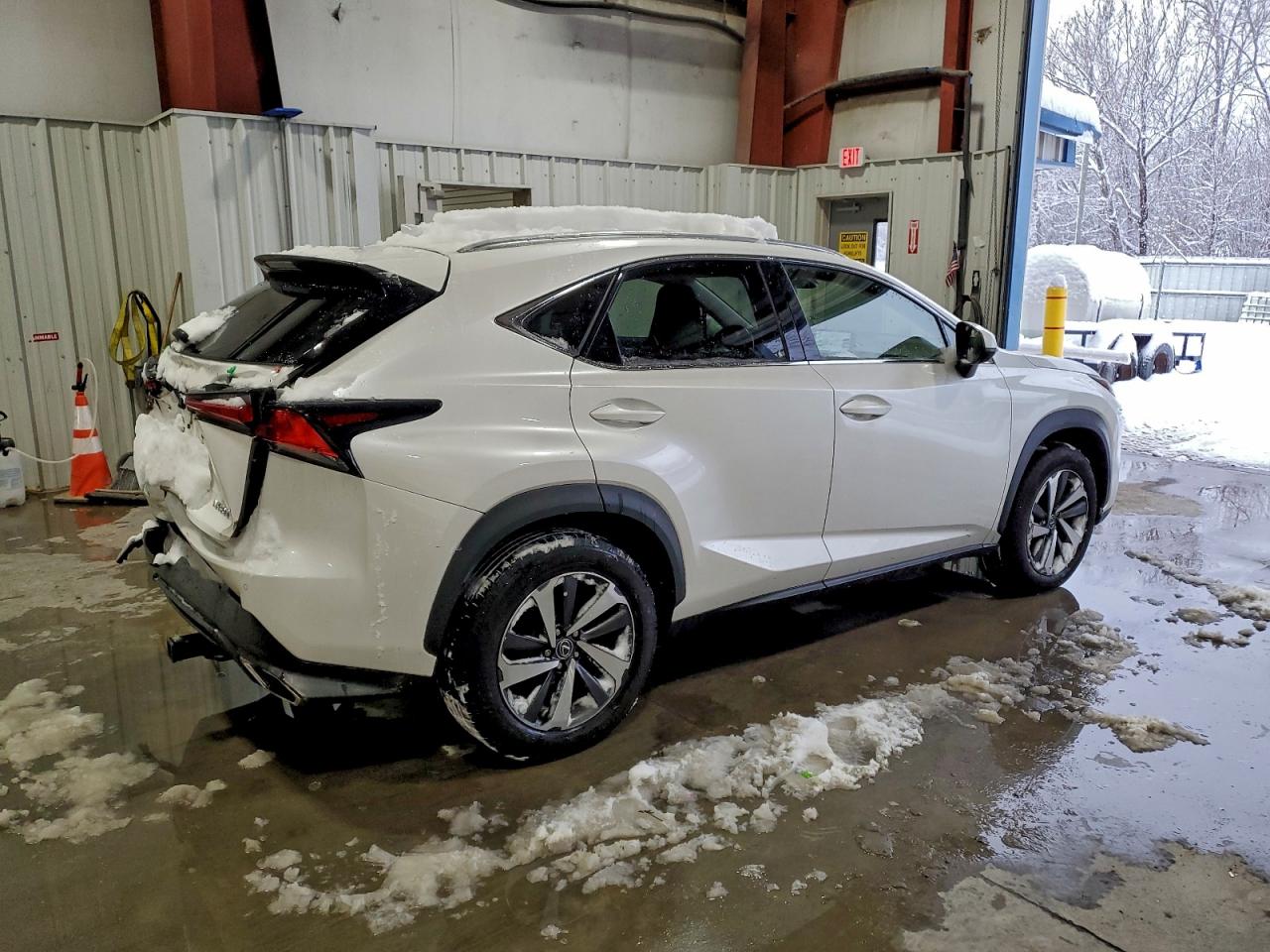 LEXUS NX 300 BASE
