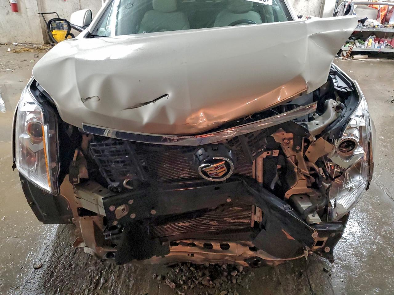 CADILLAC SRX LUXURY COLLECTION