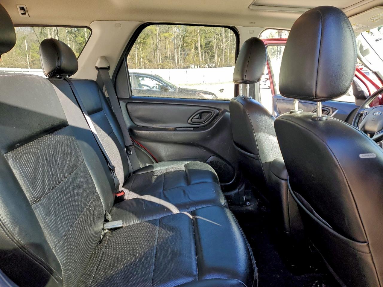 Lot #3316843694 2005 FORD ESCAPE LIM