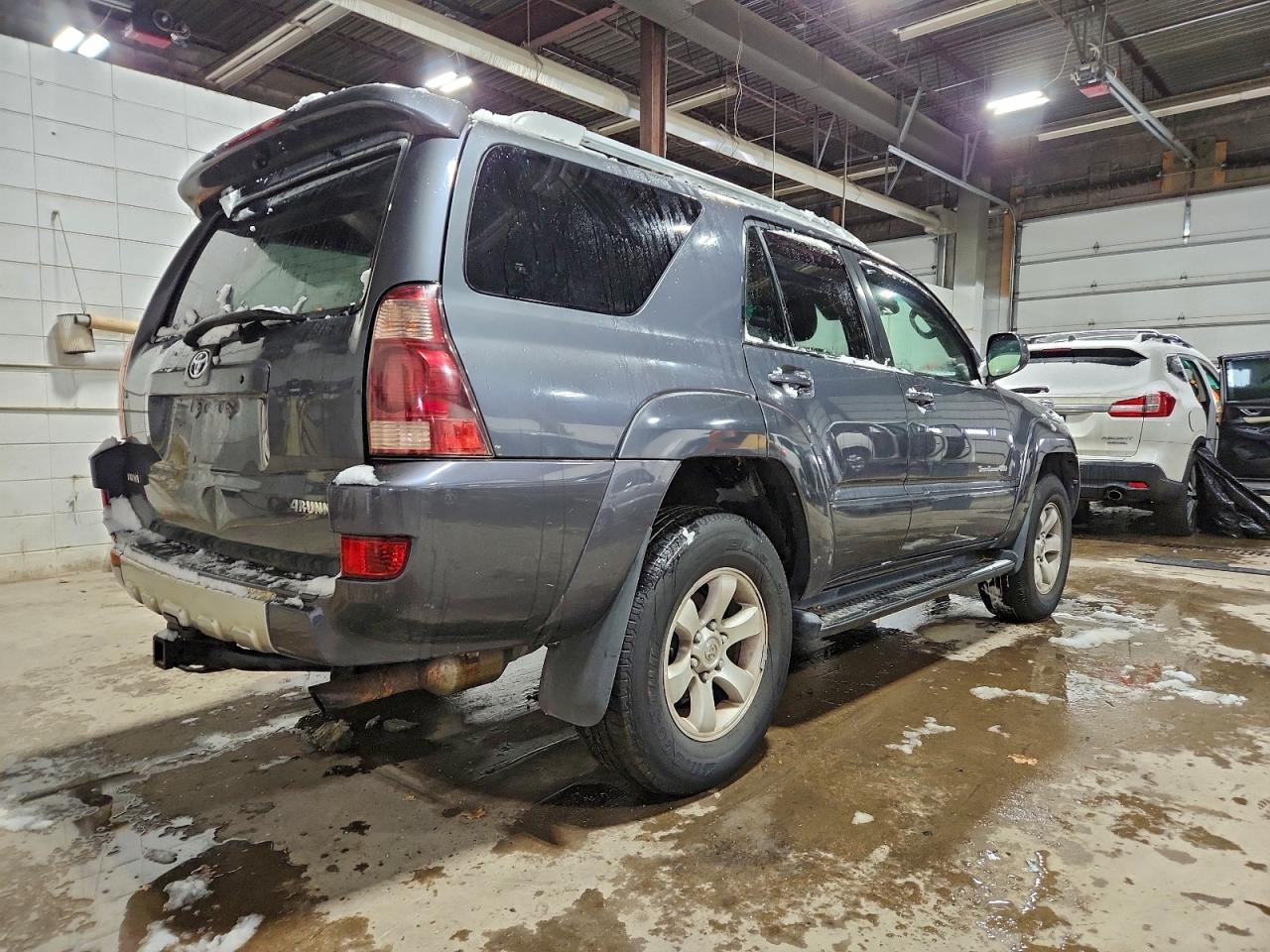 Lot #3305313314 2004 TOYOTA 4RUNNER SR