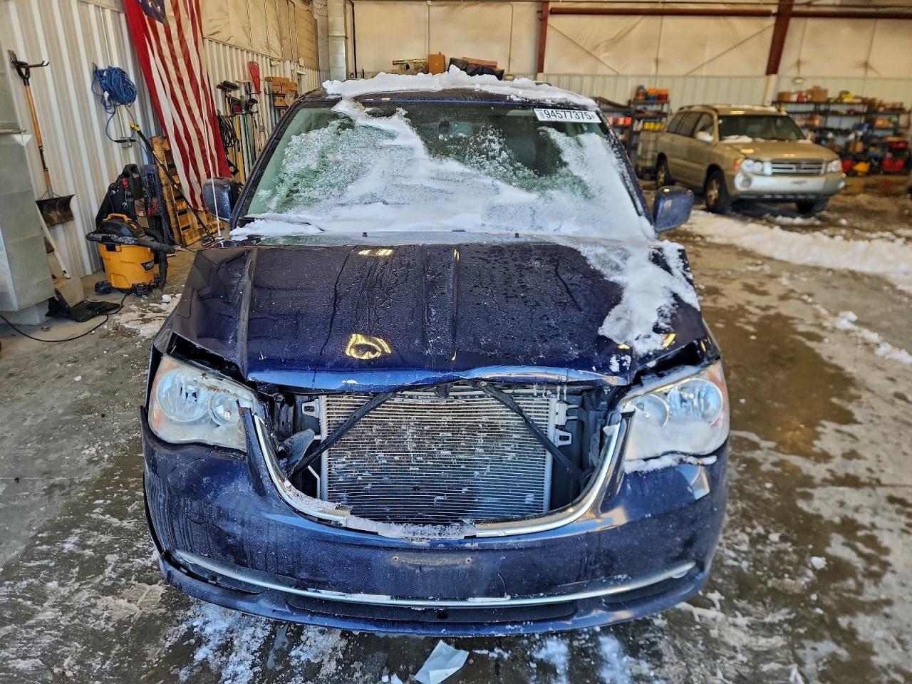 CHRYSLER TOWN & COUNTRY TOURING