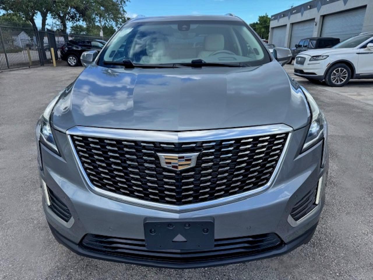 CADILLAC XT5 PREMIUM LUXURY