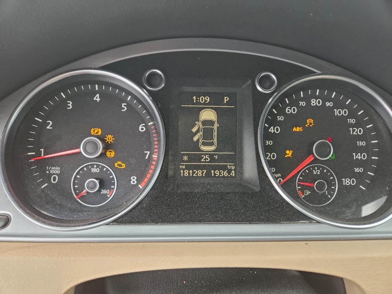 VOLKSWAGEN CC LUXURY