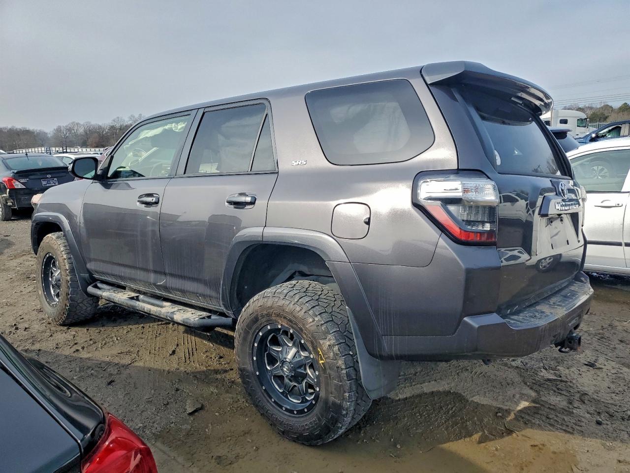TOYOTA 4RUNNER SR5/SR5 PREMIUM