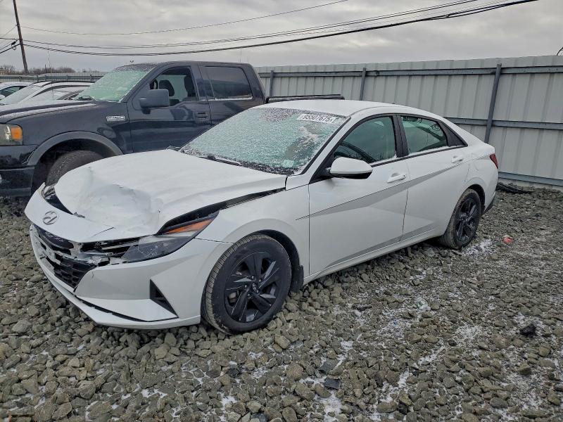 2023 HYUNDAI ELANTRA SE #3308454343