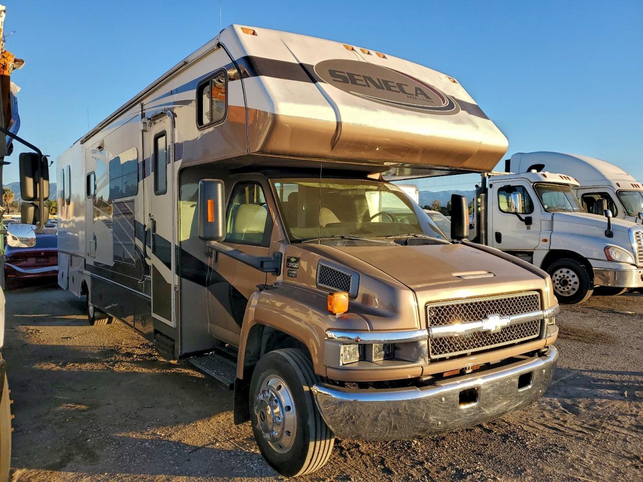 Lot #3310303062 2007 SENE MOTORHOME