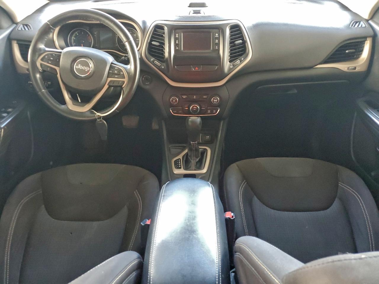 JEEP GRAND CHEROKEE LATITUDE