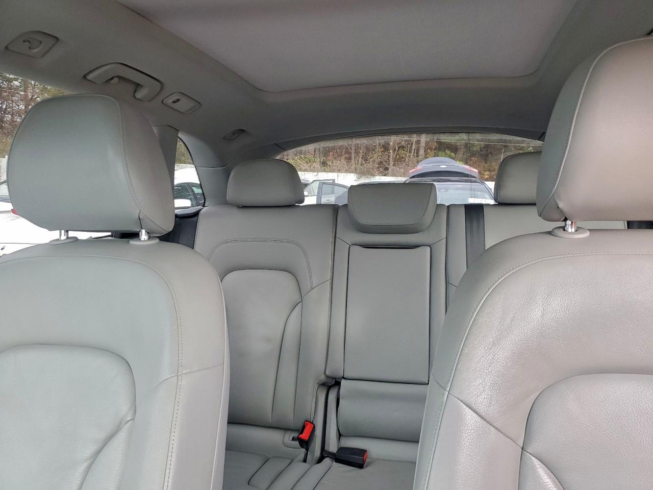 AUDI Q5 PREMIUM PLUS