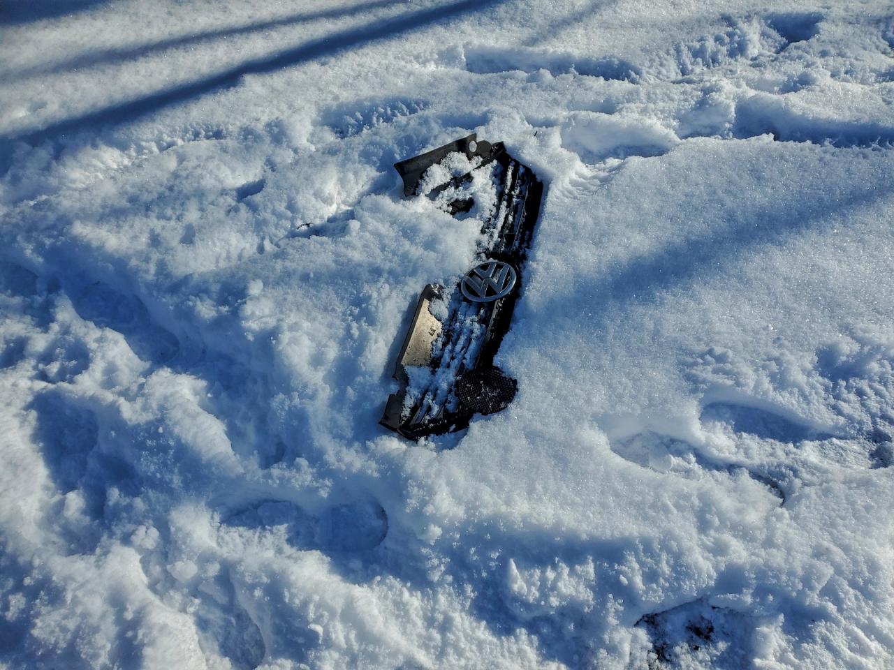 VOLKSWAGEN JETTA BASE