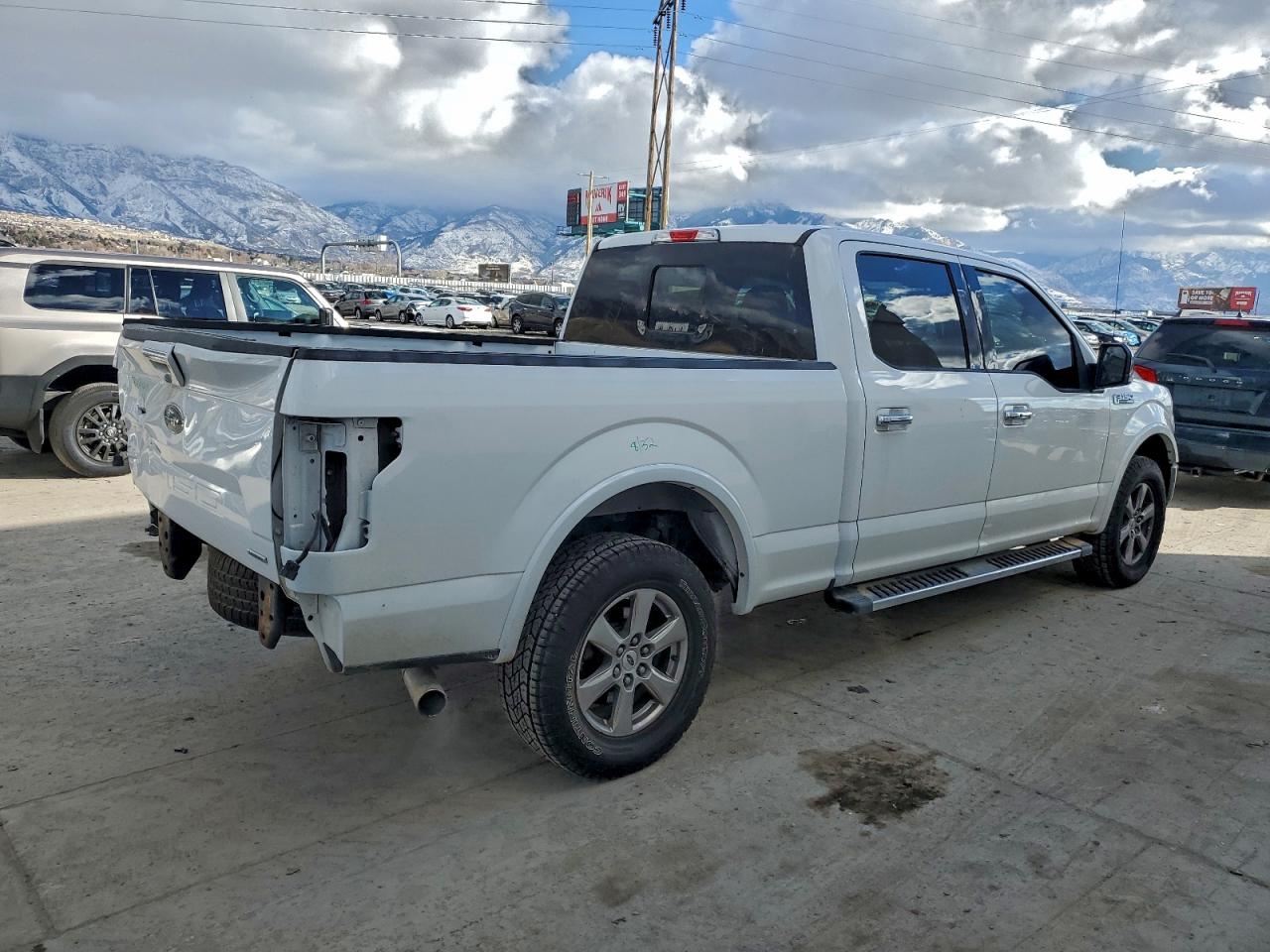 FORD F-150 SUPERCREW