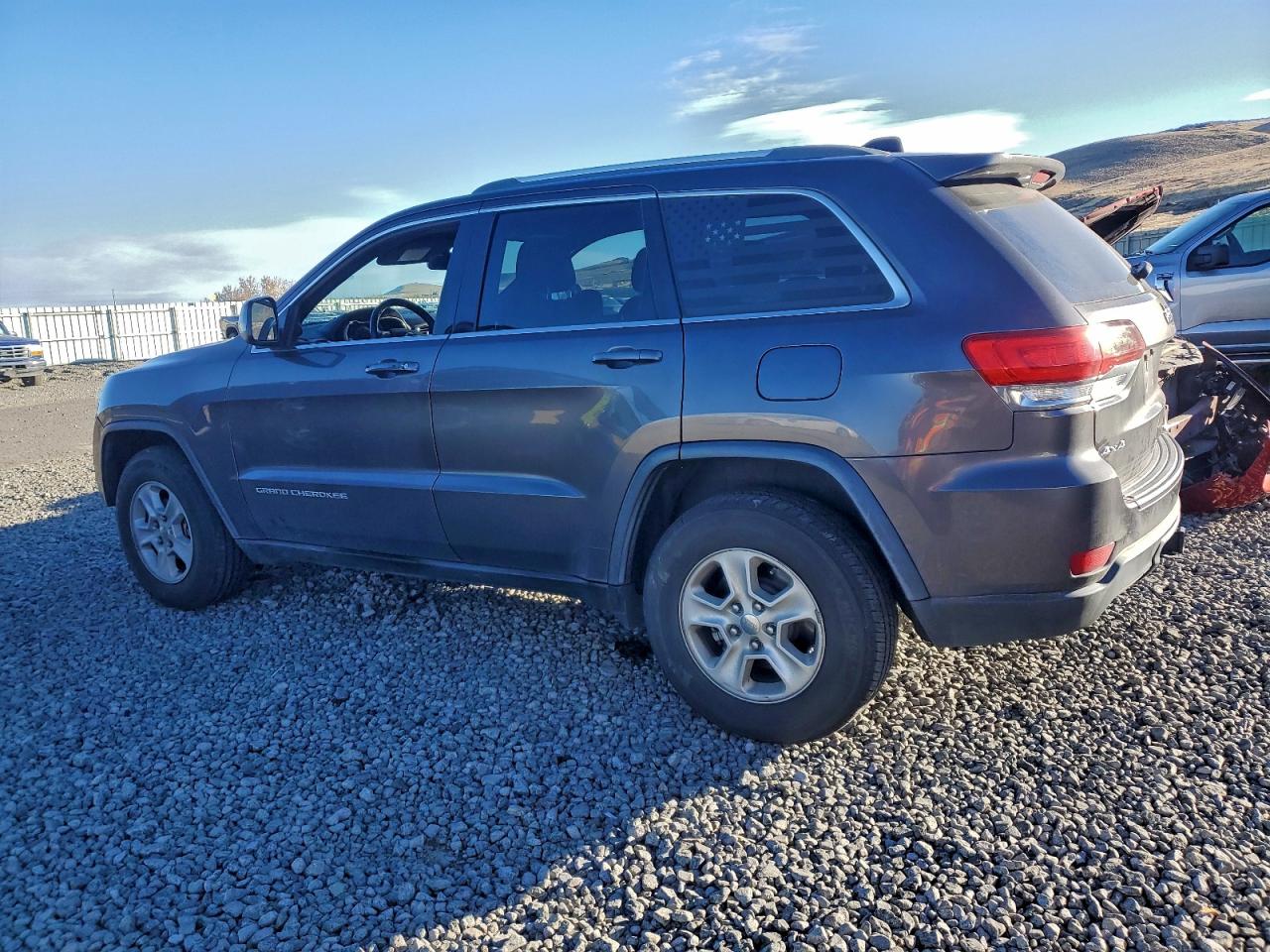 JEEP GRAND CHEROKEE LAREDO