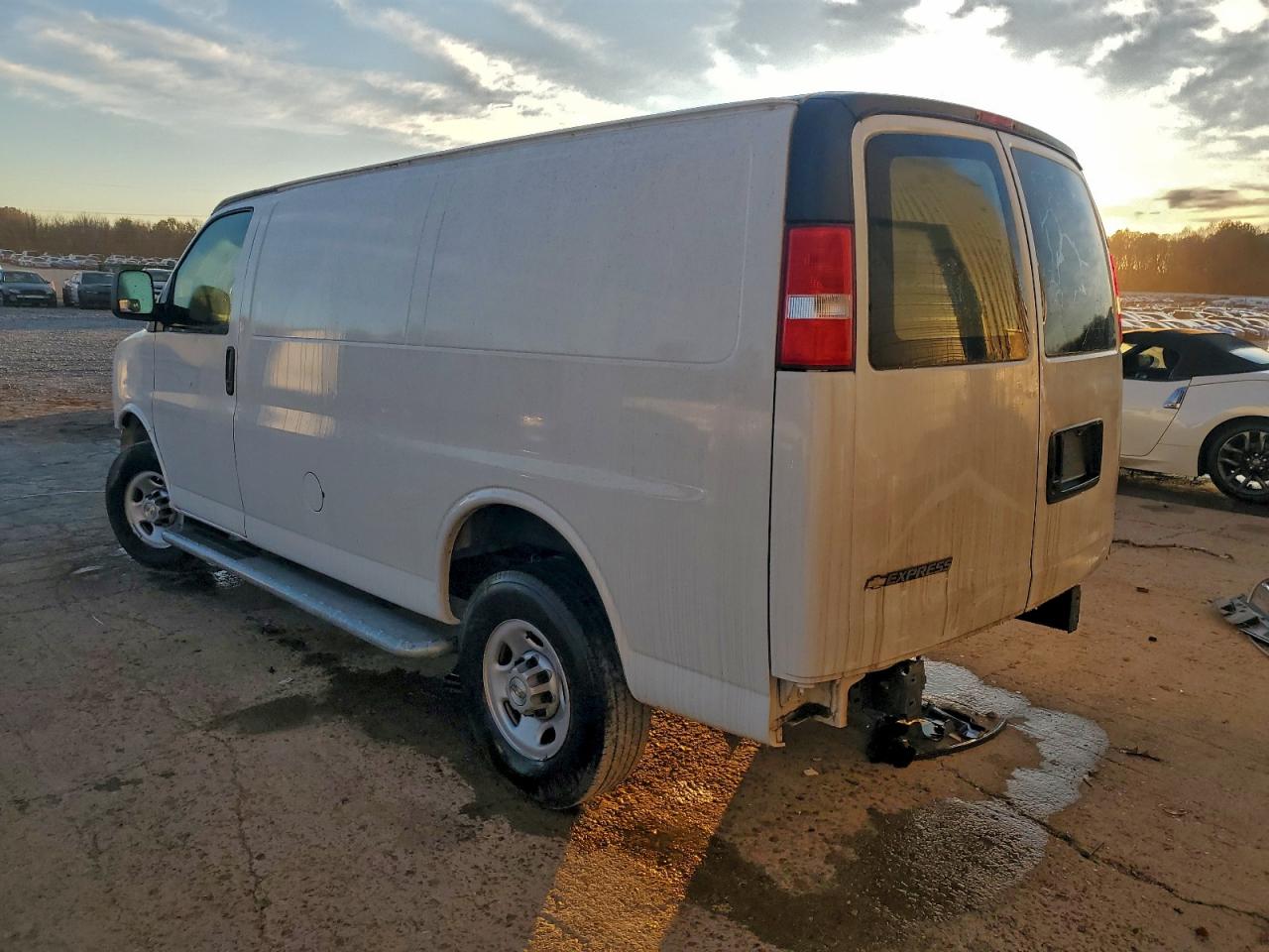 Lot #3311460246 2022 CHEVROLET EXPRESS G2
