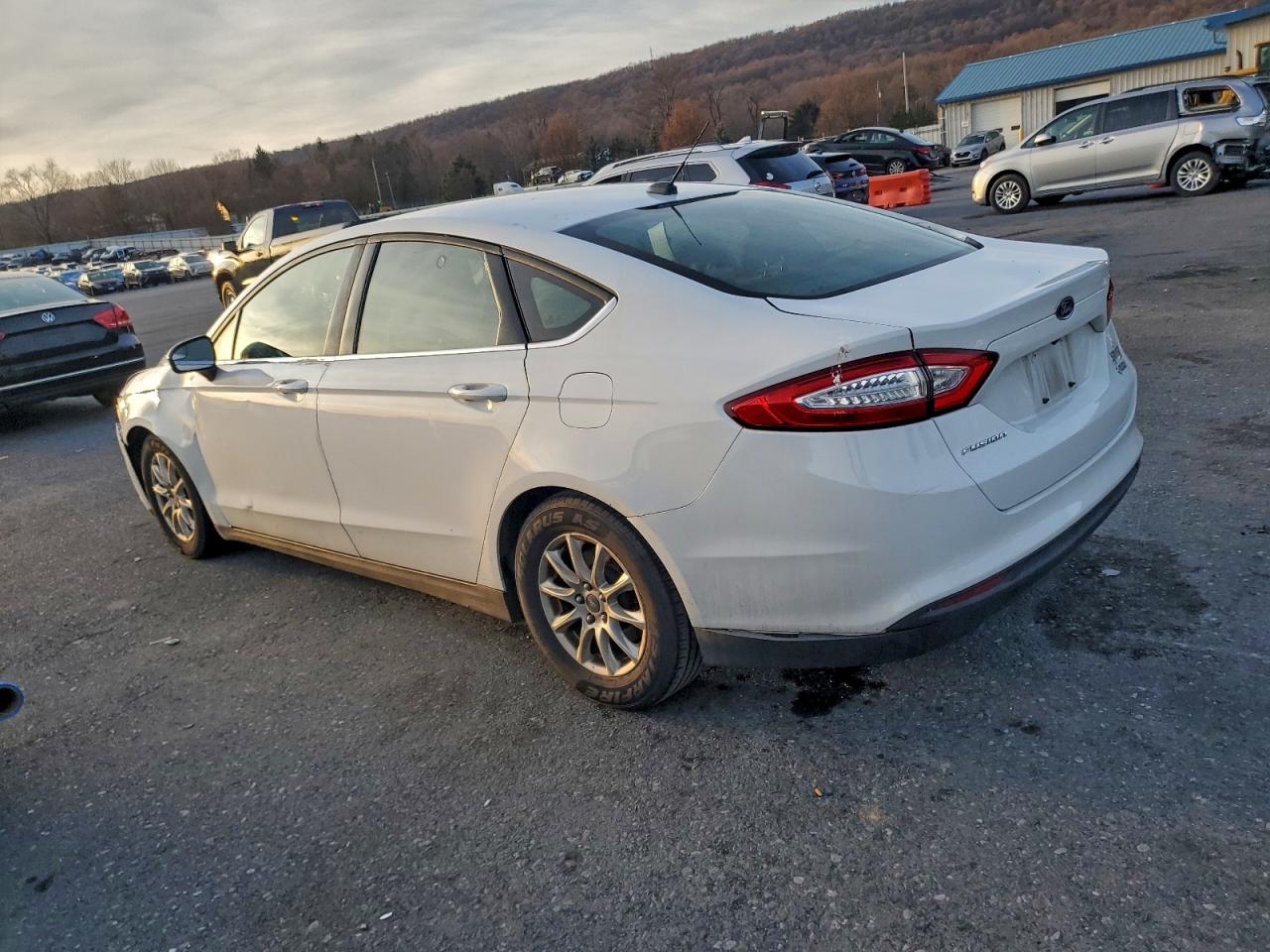 FORD FUSION S