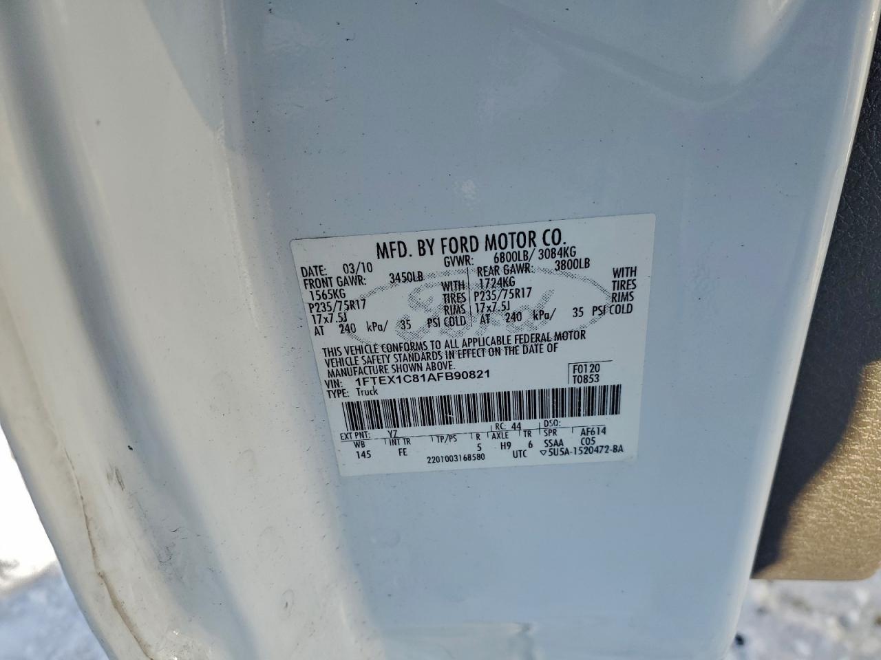 FORD F-150 SUPER CAB