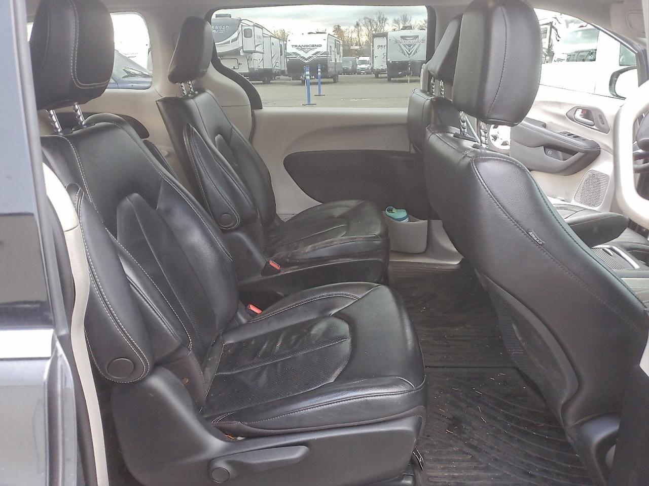 CHRYSLER PACIFICA HYBRID TOURING L