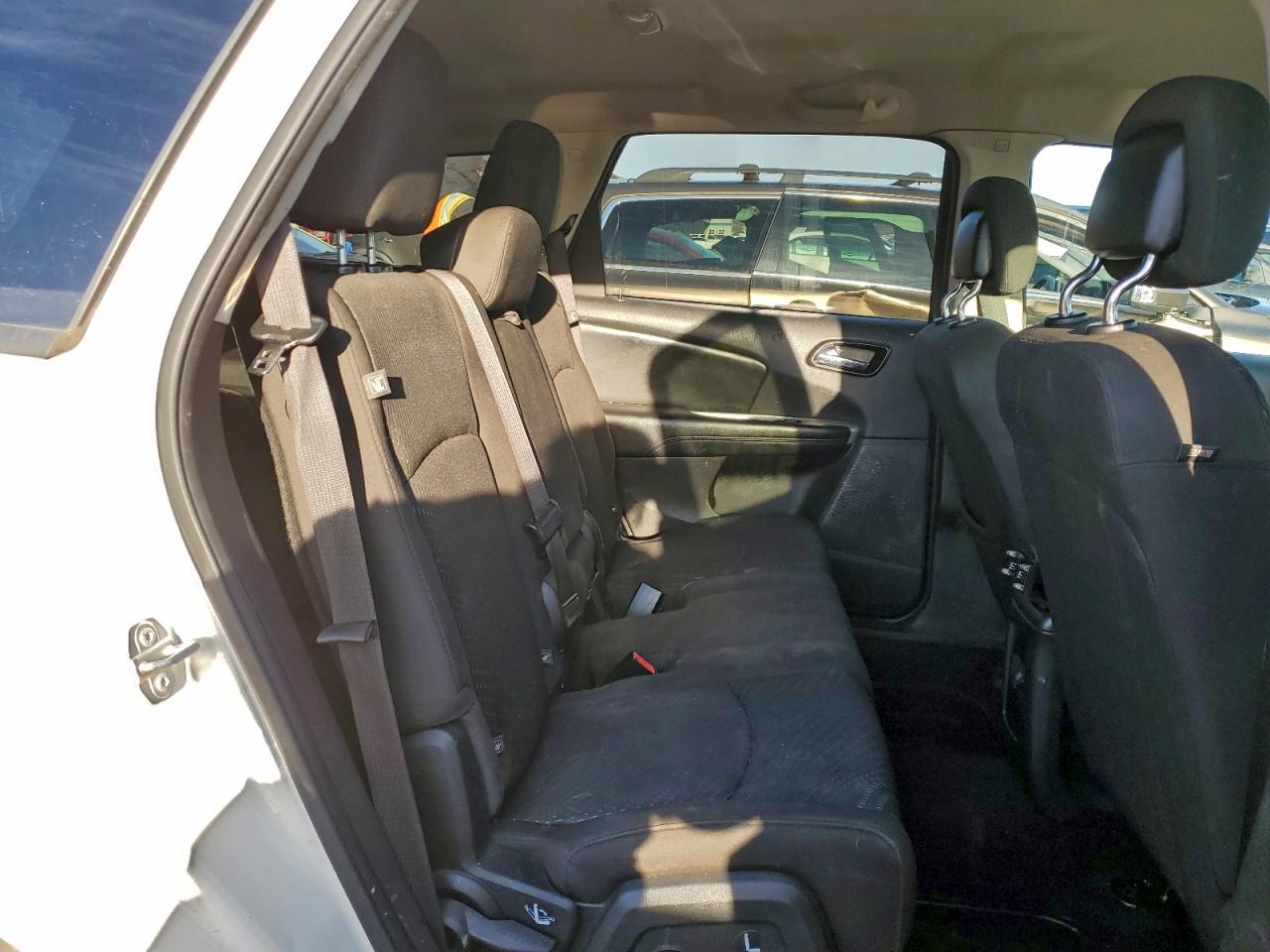 Lot #3310403003 2018 DODGE JOURNEY SE