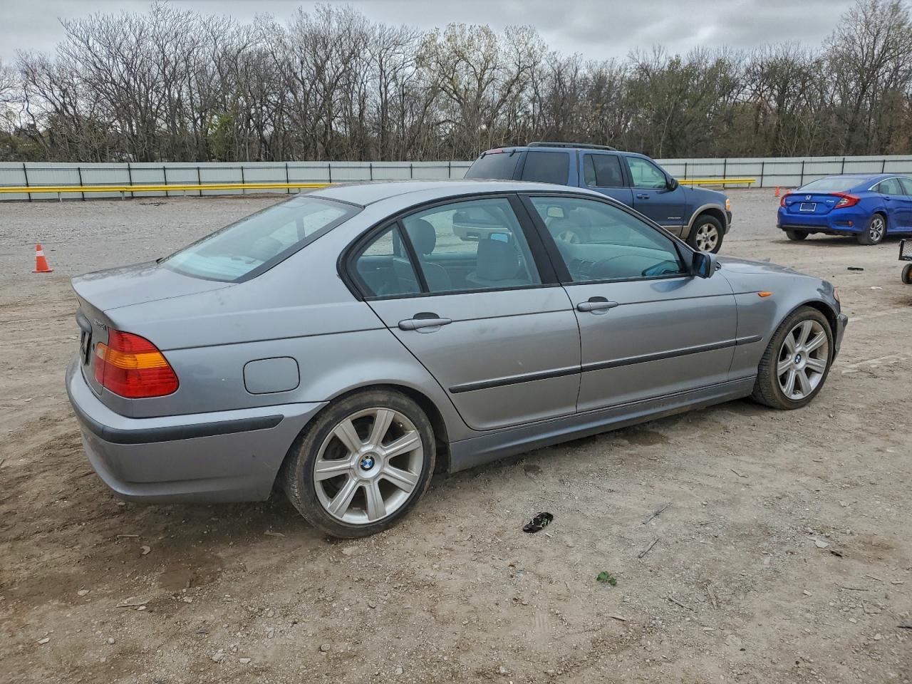 Lot #3302786943 2003 BMW 325 I