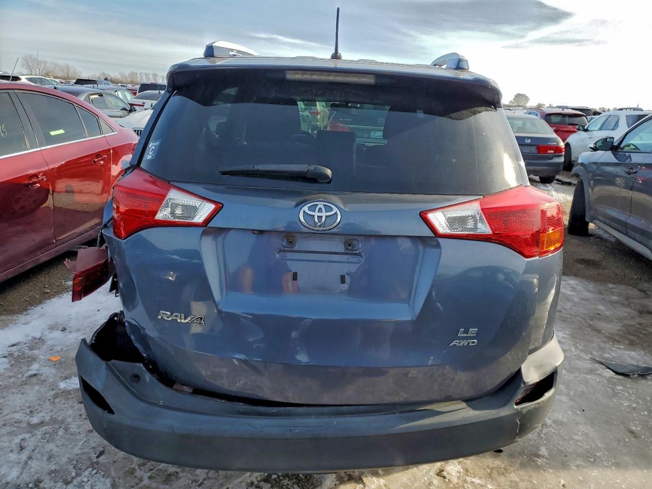 TOYOTA RAV4 LE